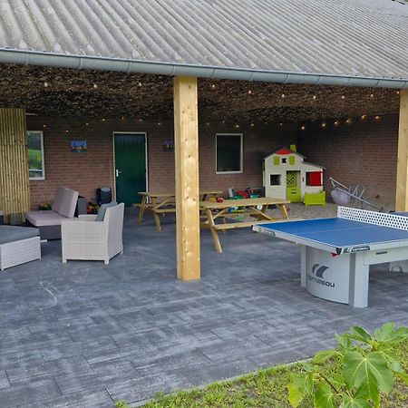 Campingappartement Knegsel Eksteriør bilde